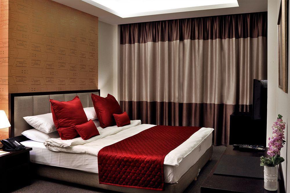 Boutique Hotel Jal el Dib ภายนอก รูปภาพ